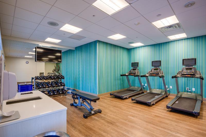 Holiday Inn Express & Suite Milroy - Reedsville Esterno foto